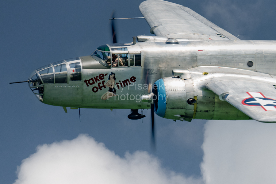 North American Aviation B-25 Mitchell - Take Off Time  Imprimer
