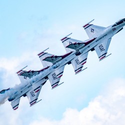 USAF Thunderbirds - Echelon in Review