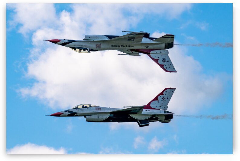 USAF Thunderbirds - Calypso Pass by Pisarek Photography