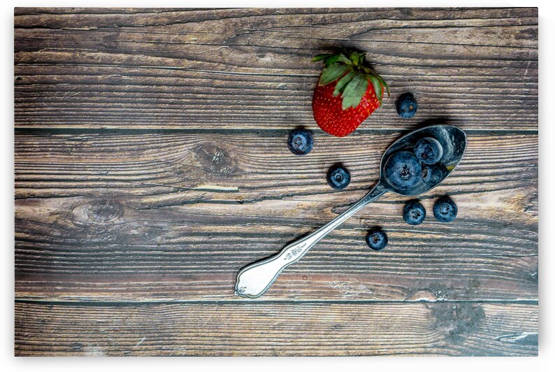 Berries and Spoon by Pisarek Photography