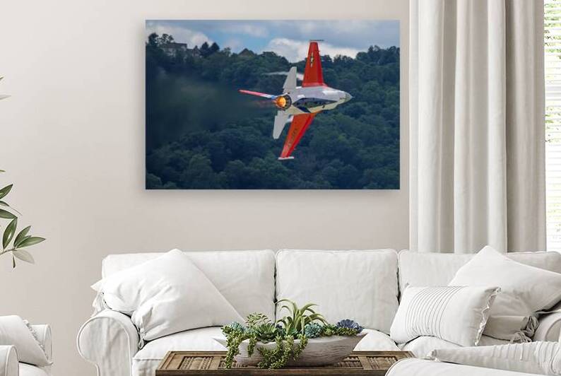 F-16 in a High Performance Turn by Pisarek Photography